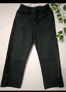 It&#39;s a New Jeans..