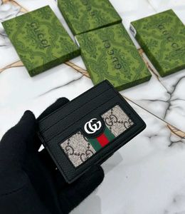 GUCCI PREMIUM CARD HOLDER FOR UNISEX WD BOX