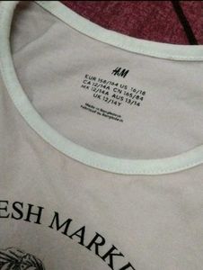 H&amp;M Tshirt