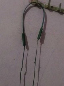 Used Totally But Working  Recive With Charging Cab