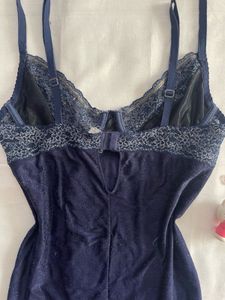 4 Trendy Tops