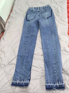 Classic High-Waisted Blue Denim Jeans for Effortle