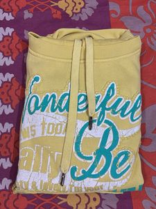 Wonderful Be Hoodie