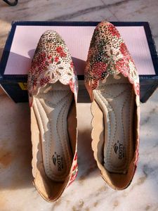 Embroidered Printed Ballerinas