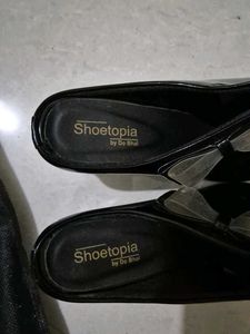 Shoetopia Black Heel