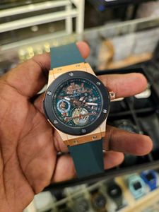 Hublot Big Bang Watch (Price 1700)