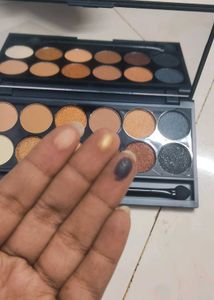 Eyeshadow Palette