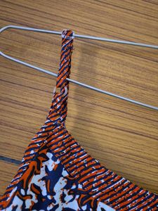 Strap kurthi