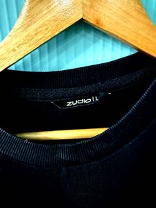 Black Sweatshirt For Women From Zudio