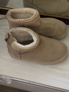 Cozy Beige Indoor Slippers