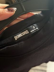 Comfy Black Cropped Tee