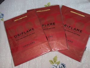 Oriflame Festive Gift Bags