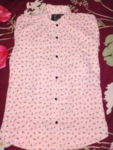 A Mix Pink White Colour shirt 👕