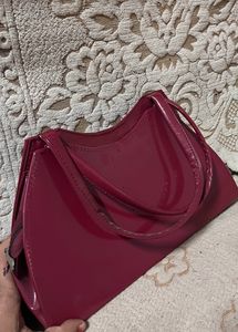 hand bag