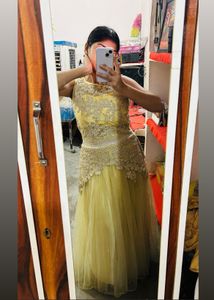 HEAVY SEQUINS GOWN