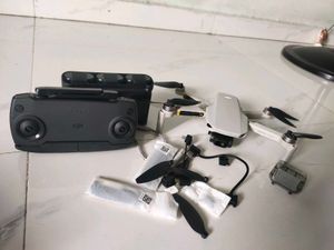DJI MAVIC MINI Drone