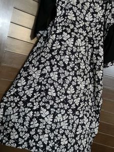 Women Black Printed Cotton Kurta