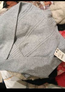 Cropped Cable Knit Sweater