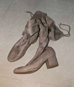 Stylish Over-the-Knee Boots