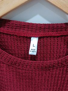 *NEW ARRIVAL* Maroon Crop