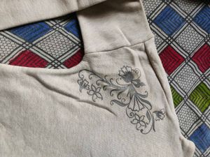 Floral Embroidered Sweatshirt
