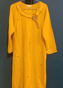 ONLY BRAND MUSTARD COLOUR EMBELLISHED KURTA. SIZE M