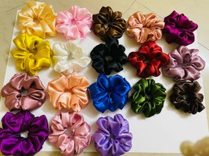 Only 40rs Shipping Wholesale Scrunchies Available