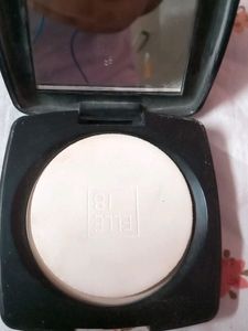 ELLE 18 COMPACT SHADE SHELL 03