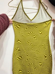 H&amp;M Trendy Green Pattern Mini Dress