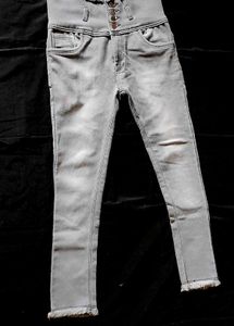 Want A Hot Look Then Where This Skinny Jeans