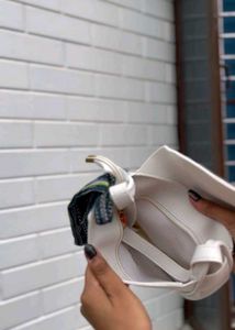 Cute Heart Crossbody Bag