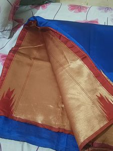 Royal Blue 🔵 And Maroon Light Weight Saree