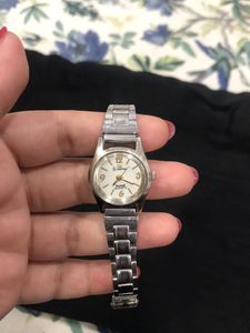 Ladies Watch Simple Design