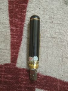 Camere Pen. Battery Not Working. Bottom Part Mised