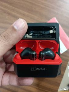 One Plus Wireless Earbuds