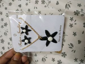 Black Flower Set