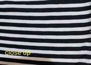 White and black shrug🤩