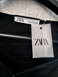 New With Tag Korean Black V-Neck Long Sleeve Top