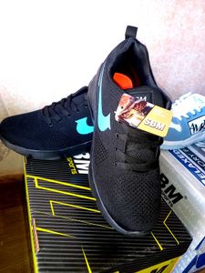 Stylish Black Casual Shoes Size 6,7,8,9.