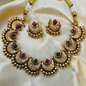 Antique Gold Necklace Set