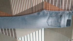 brand&#34;hear&amp; now, colour -gray, fitt for 28&#34; waste size