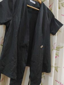 Elegant Black Cardigan