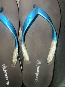DressBerry Branded Flip Flops