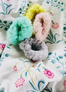 Combo Of 4 Scrunchies