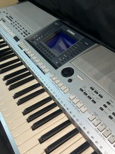 YAMAHA KEYBOARD