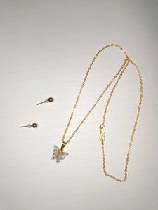 Butterfly Pendant Necklace with earrings
