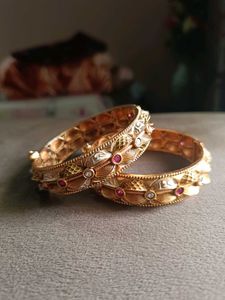 Anti Tarnish AD Stone Kangan Set