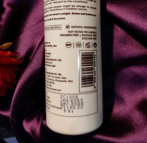Skainiya Saffron Hair Cleansing Shampoo