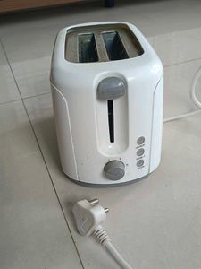 Borosil Toaster