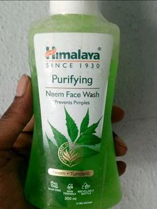 Himalaya Purifying Neem Face Wash